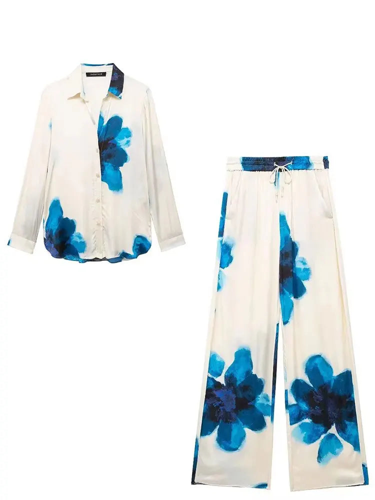 Chic Floral Blouse & Wide-Leg Pants Set