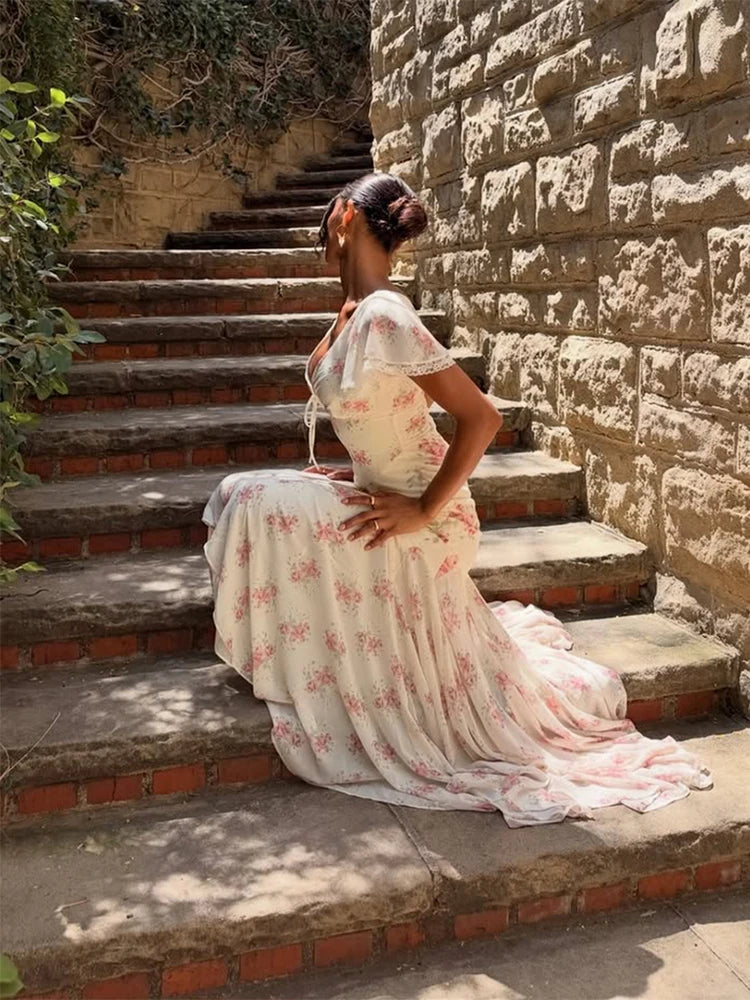 Floral V-Neck Fishtail Maxi Dress!