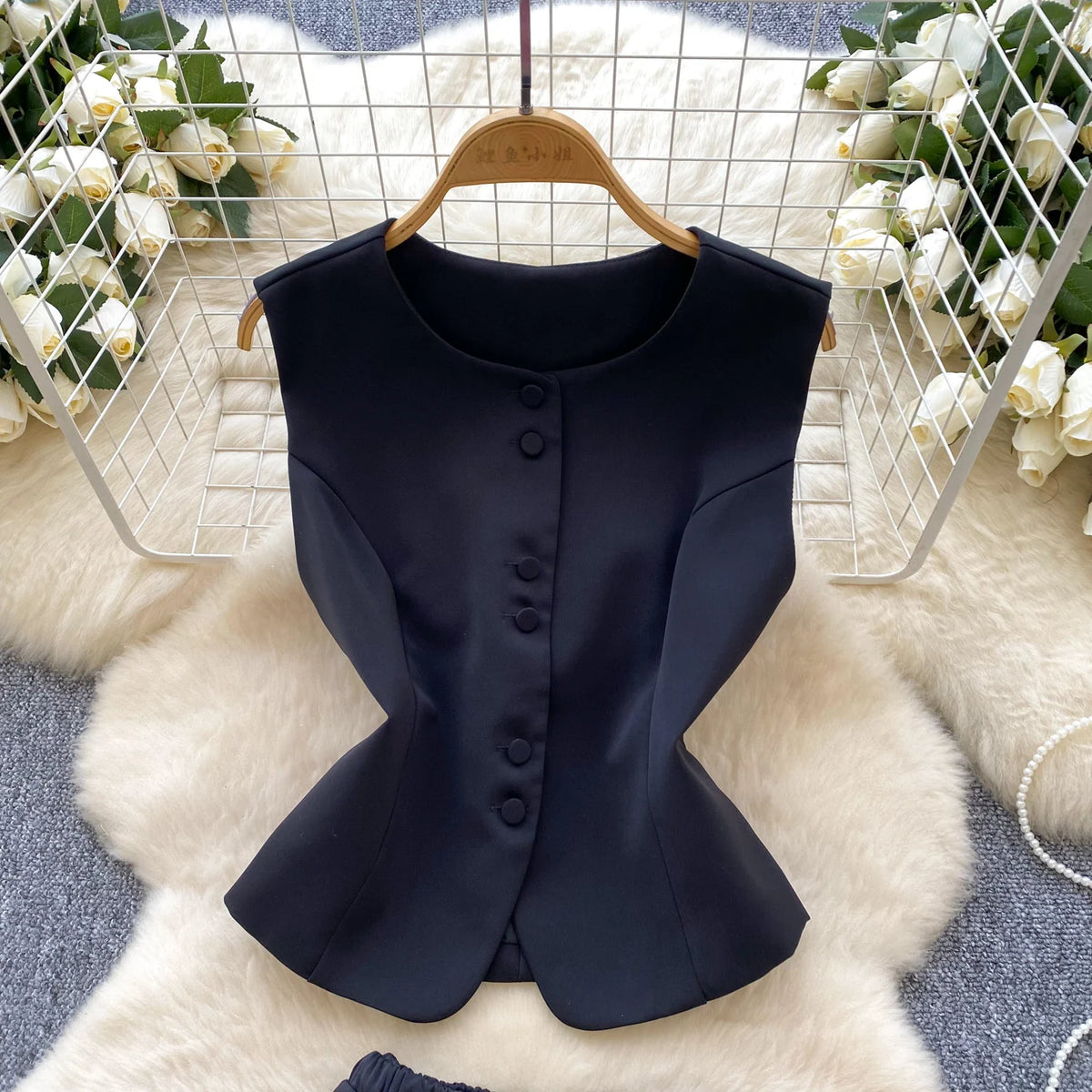Chic Sleeveless Top & Pleated Mini Skirt Set