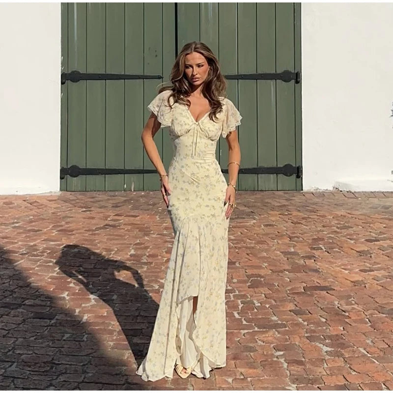 Floral V-Neck Fishtail Maxi Dress!
