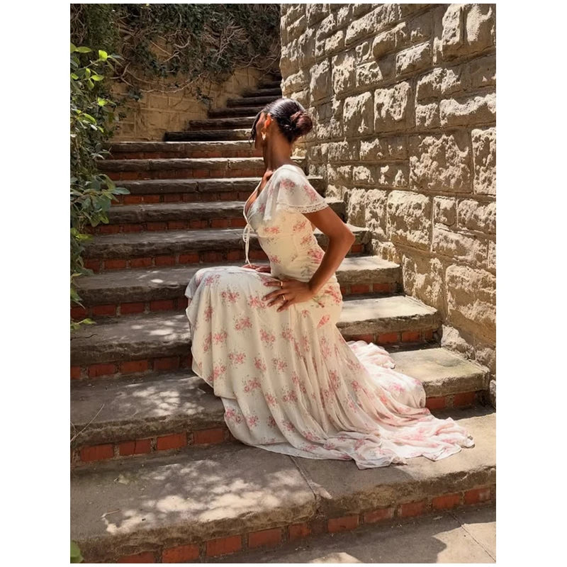 Floral V-Neck Fishtail Maxi Dress!