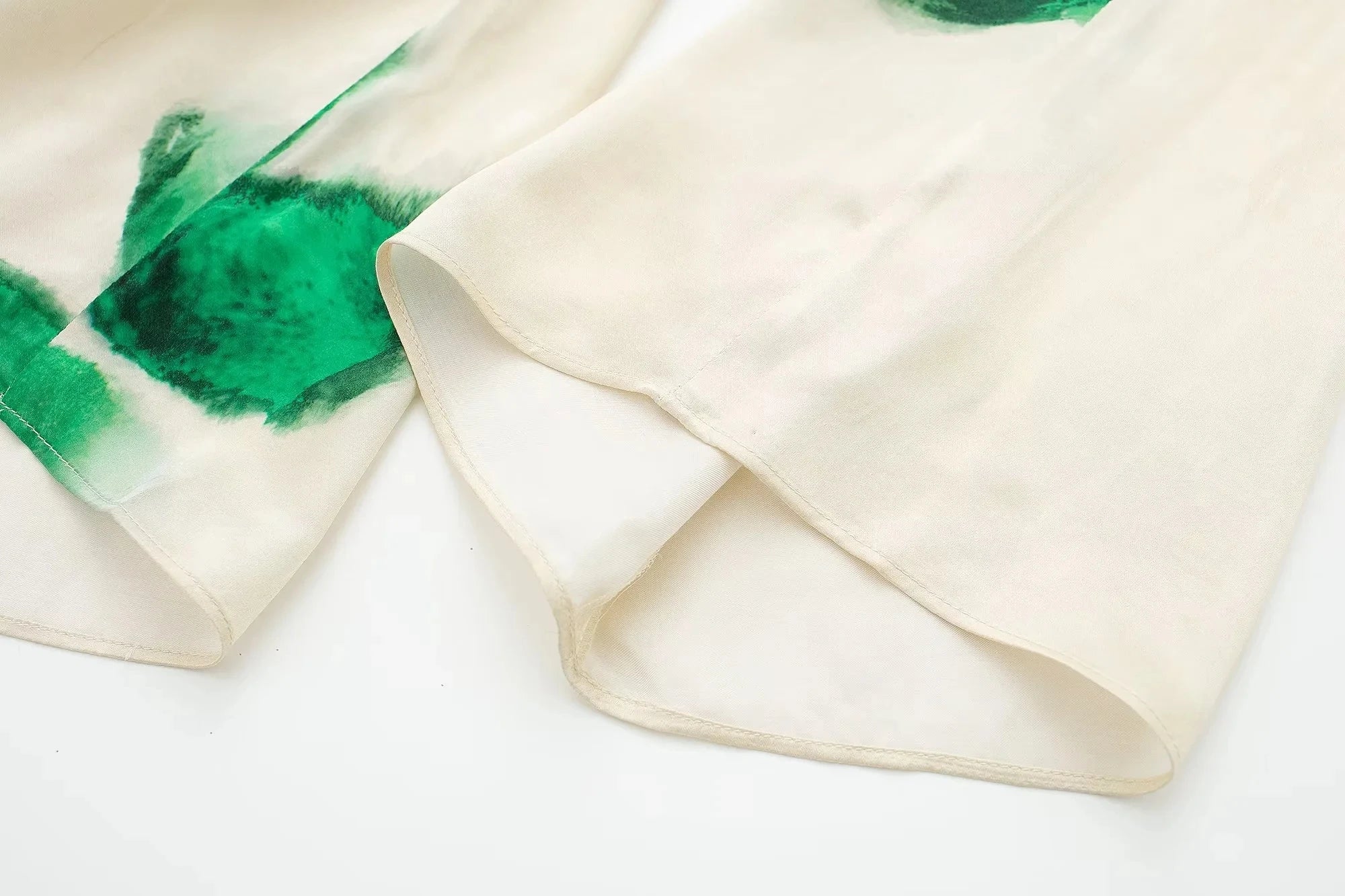 Chic Floral Blouse & Wide-Leg Pants Set
