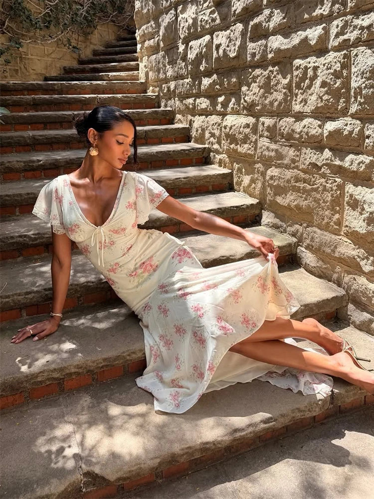 Floral V-Neck Fishtail Maxi Dress!